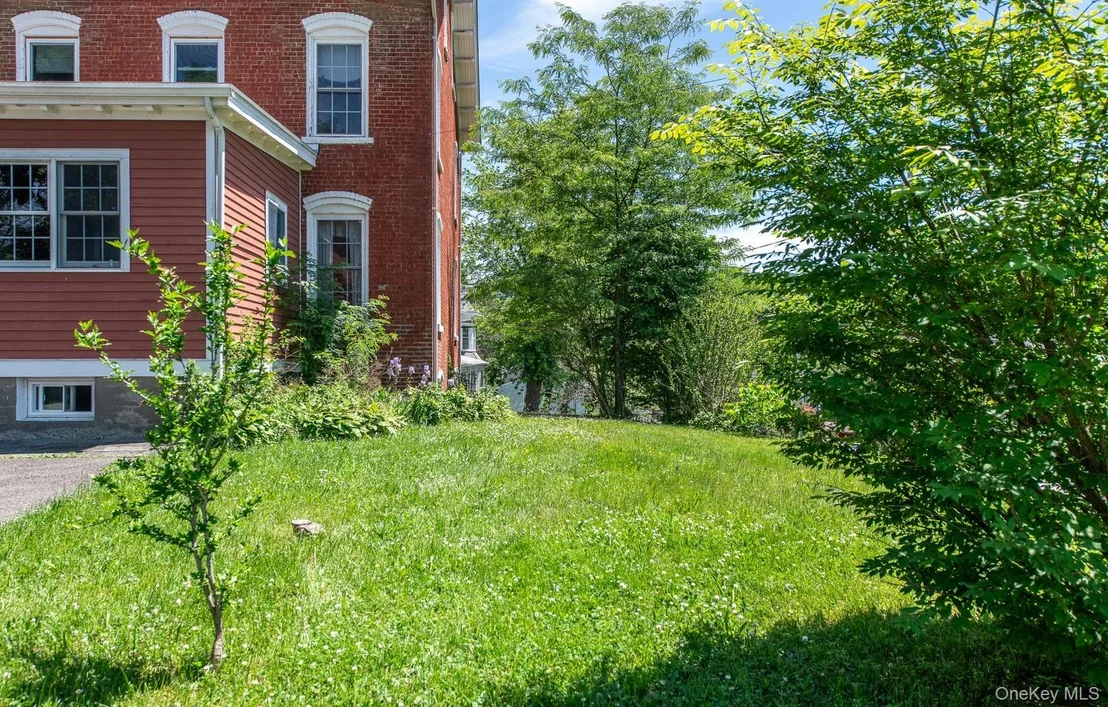 Photo of 33 Cliff Street