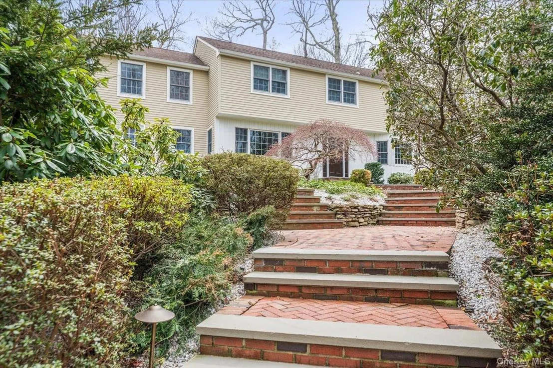 Photo of 4 Springwood Path