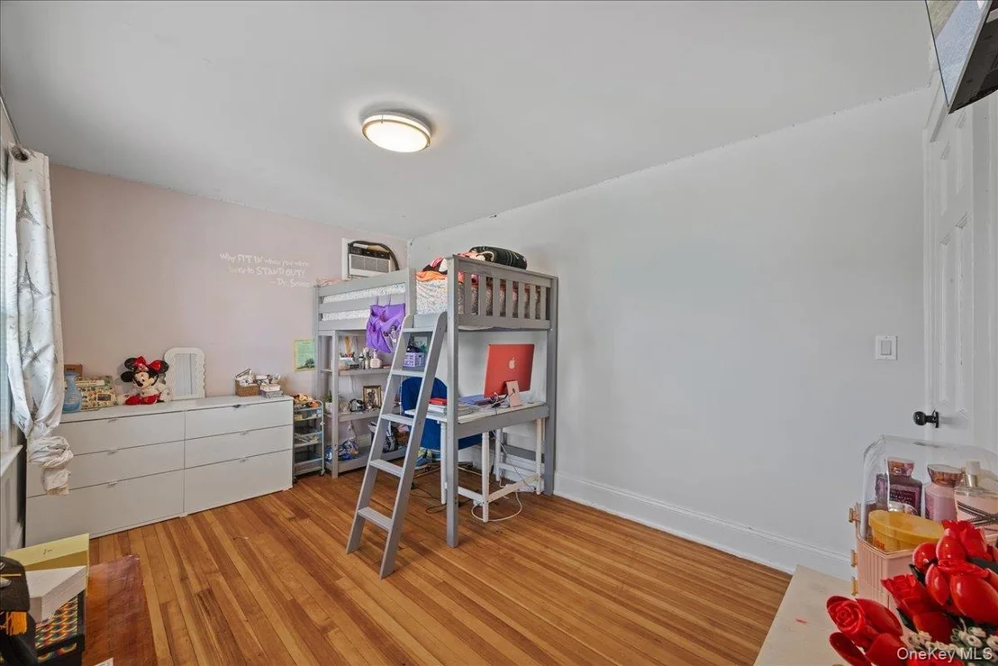 Photo of 29 Crowell Street