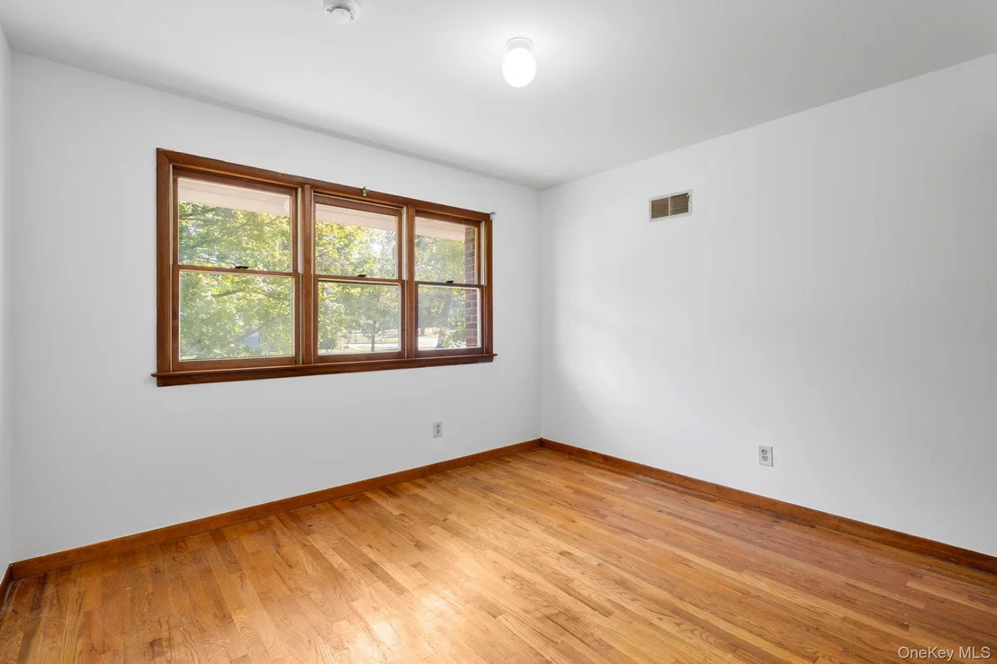 Photo of 37 Cathy Road