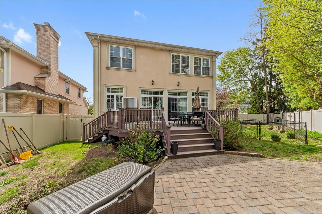 Photo of 59 Sprain Road