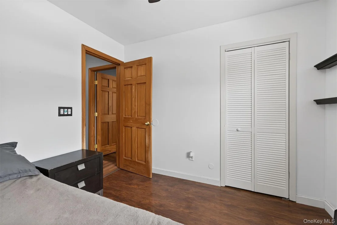 Photo of 85 Farries Avenue