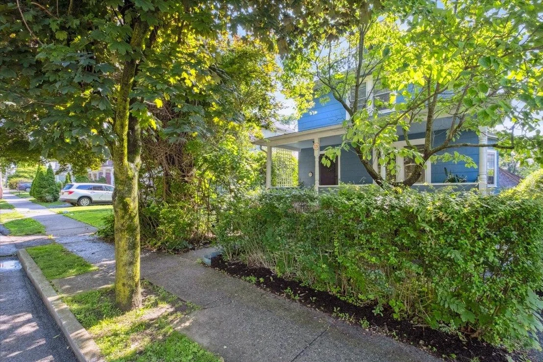 Photo of 330 Union Avenue