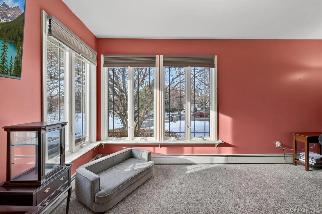 Photo of 21 Scotchtown Drive