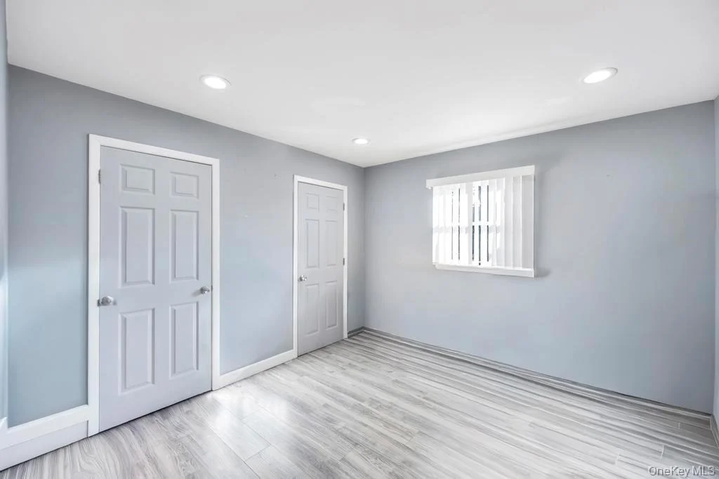 Photo of 10 Westwind Drive