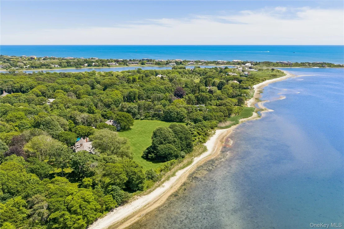 Photo of 100 & 90 Briar Patch Road