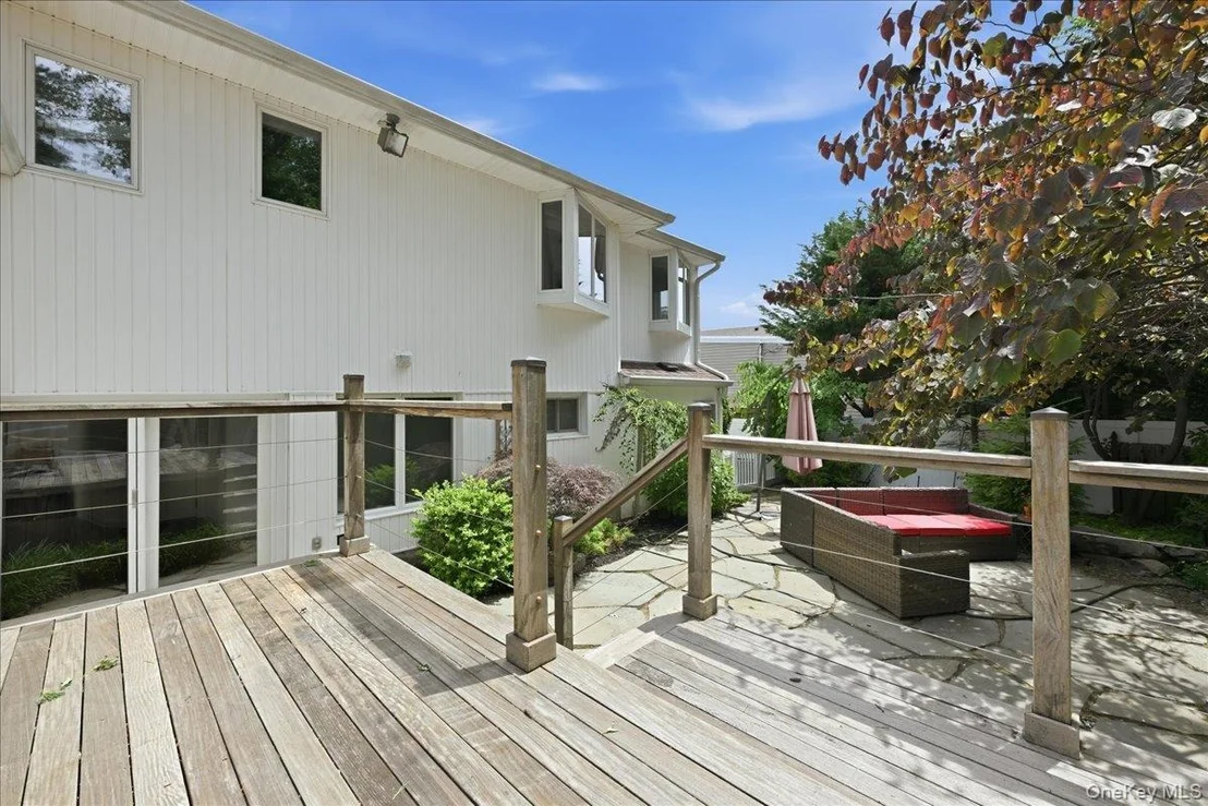 Photo of 15 Seneca Place