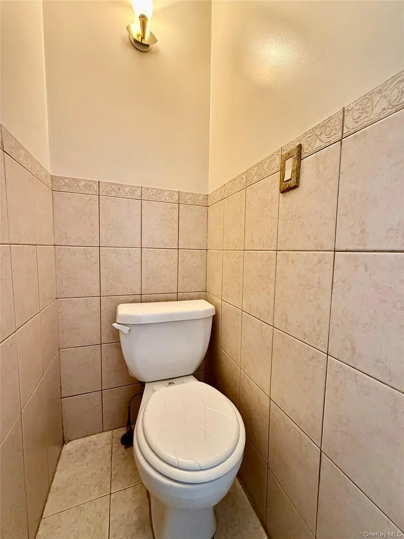 Photo of 15043 77th Road