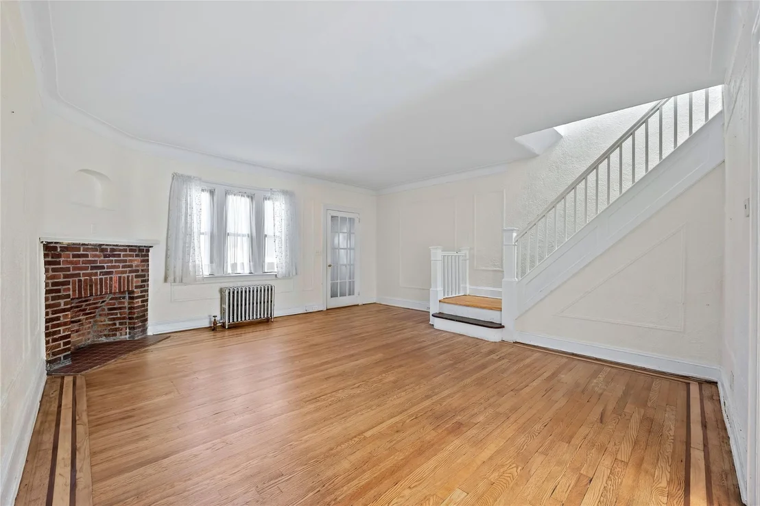 Photo of 29-03 167th Street