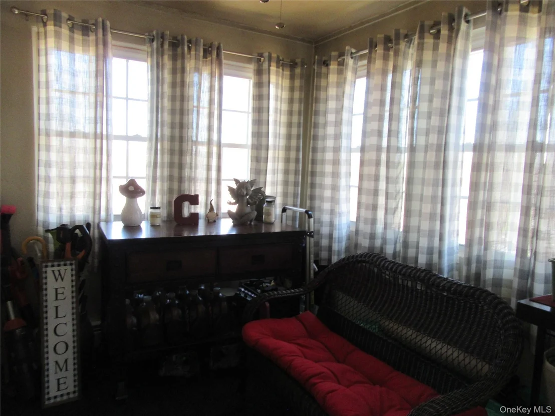 Photo of 28 Laurel Trail