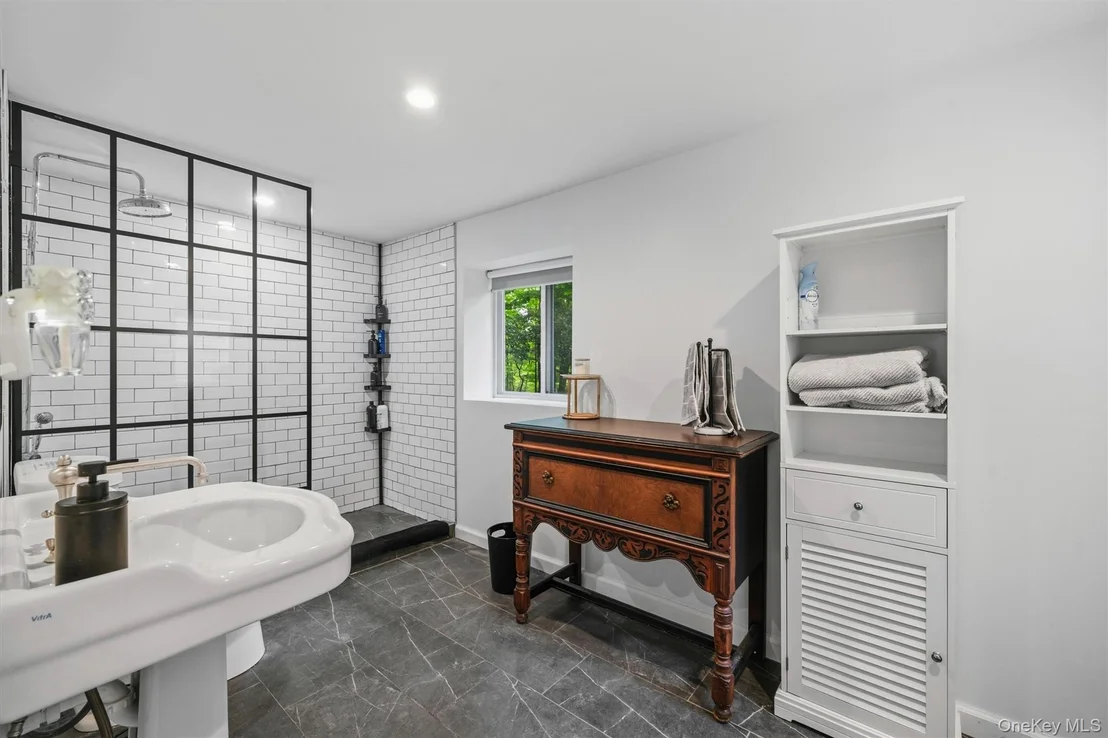 Photo of 168 Shawangunk Road
