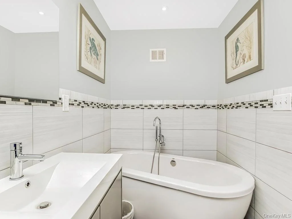 Photo of 129 Jackson Avenue