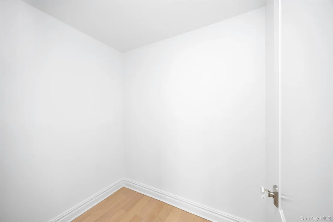Photo of 10-42 Utopia Parkway