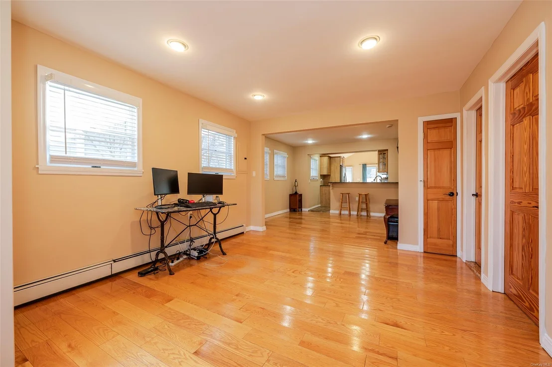 Photo of 3384 Bay Front Drive