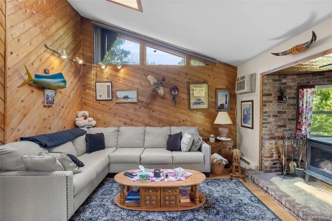 Photo of 24 Yosemite Lane