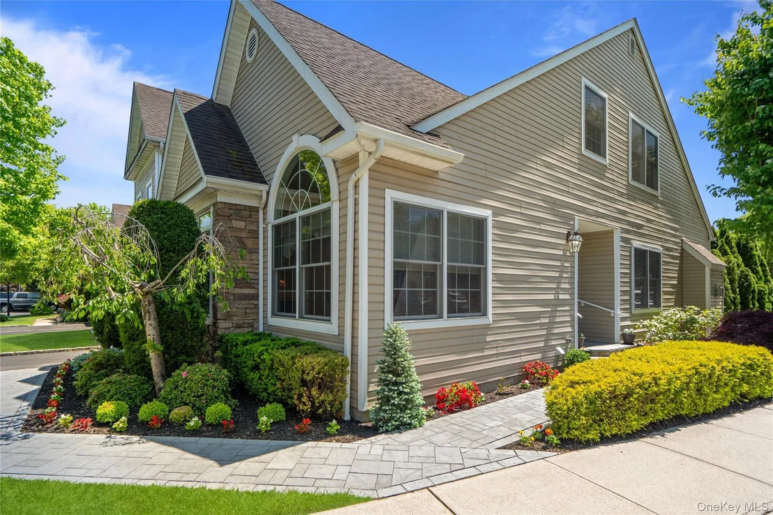 Photo of 51 Eagle Circle