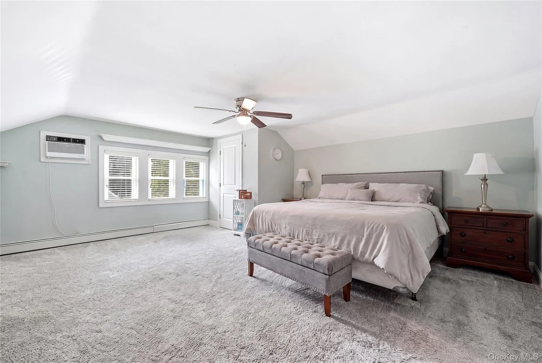 Photo of 414 Potter Boulevard