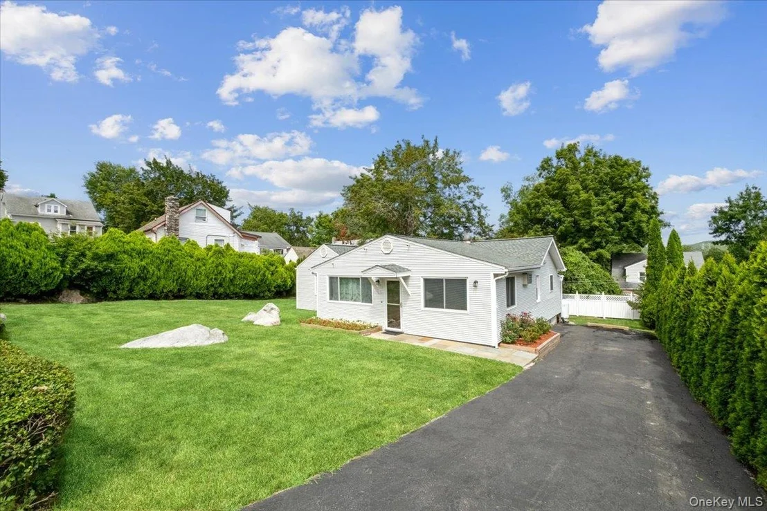 Photo of 333 Rockledge Road