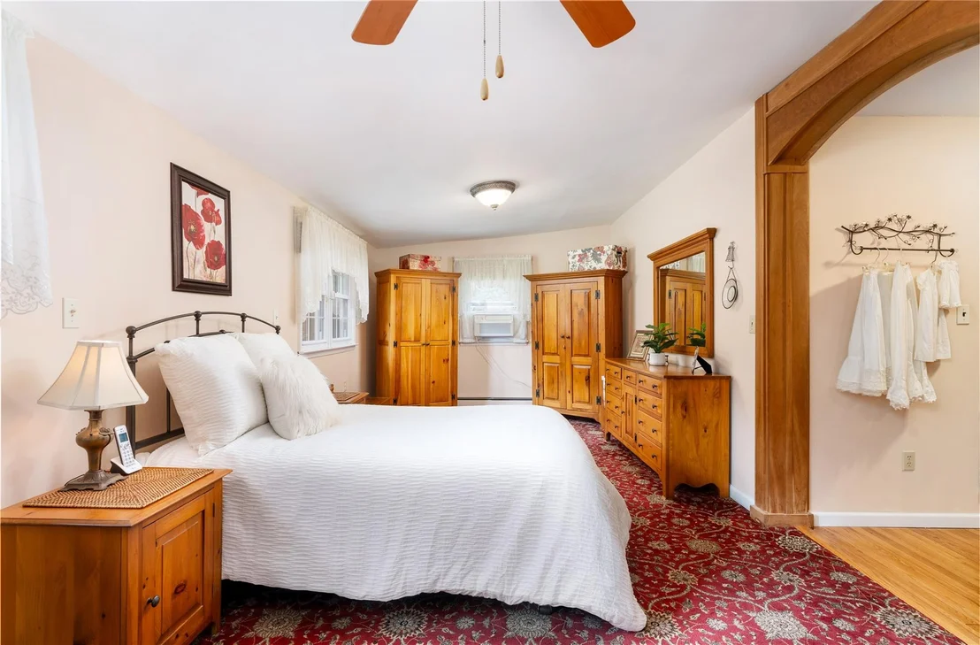 Photo of 31 Remsen Road