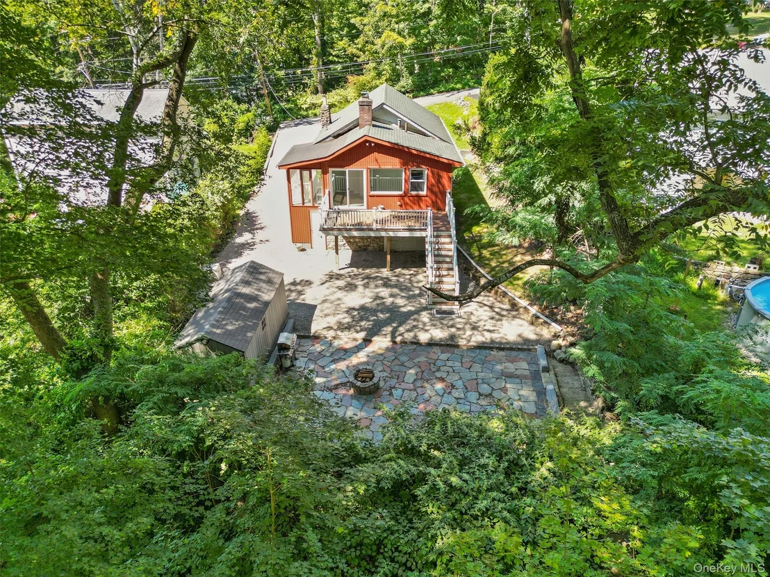 Photo of 6 Brookside Drive