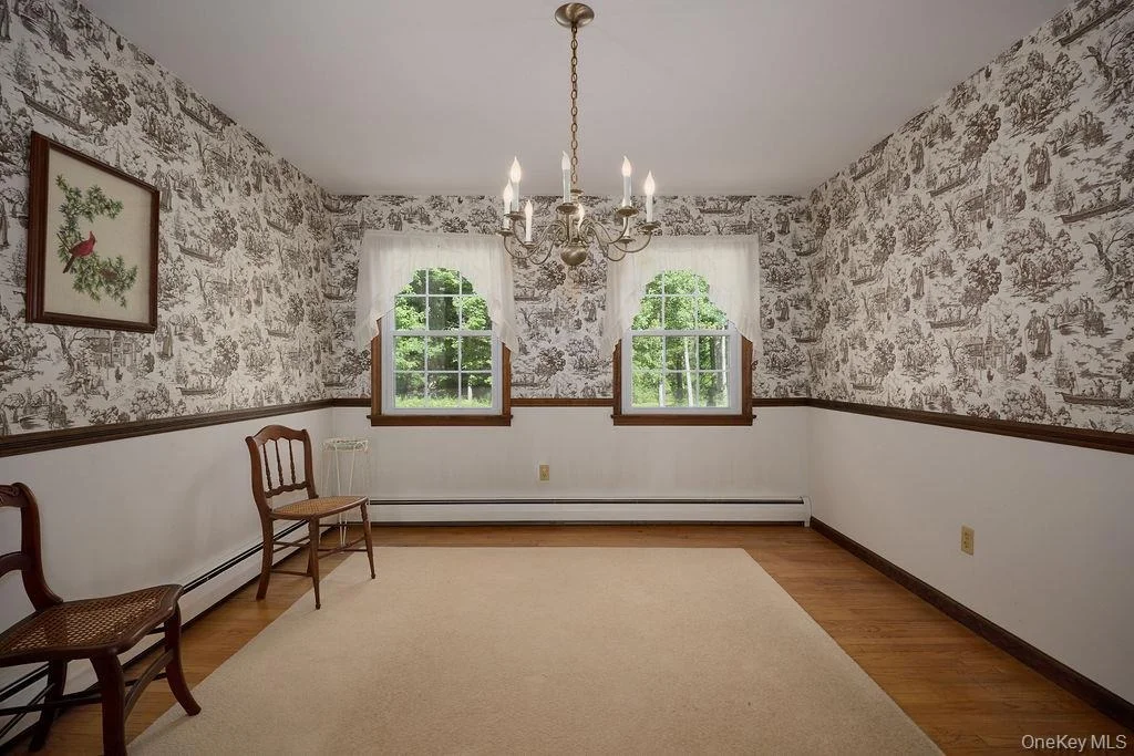Photo of 10 Stoutenburgh Drive