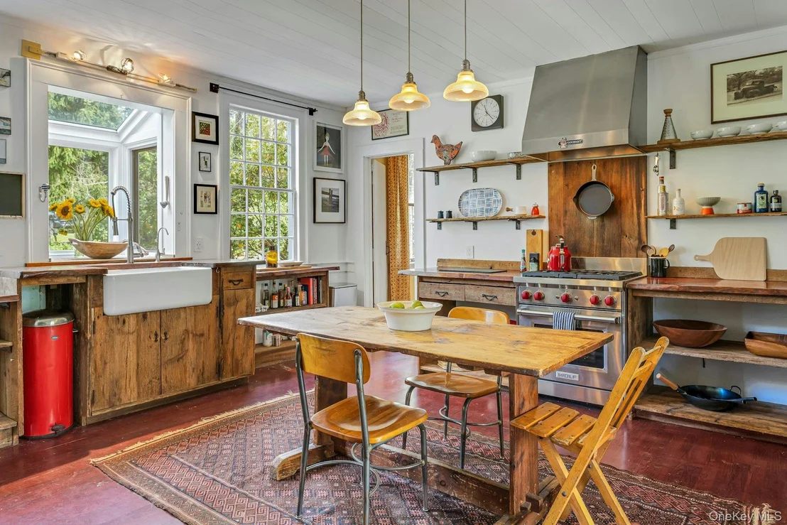 Photo of 75 Cushman Road