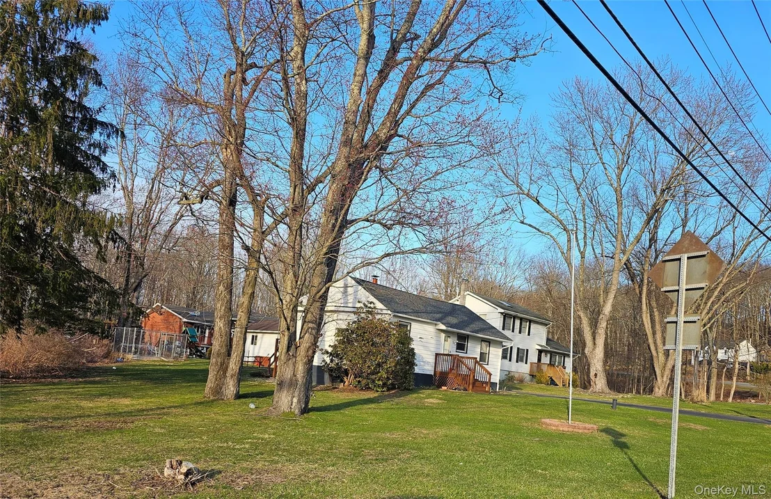 Photo of 1110 NYS Route 211 W