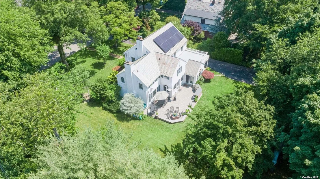 Photo of 4 Summit Avenue