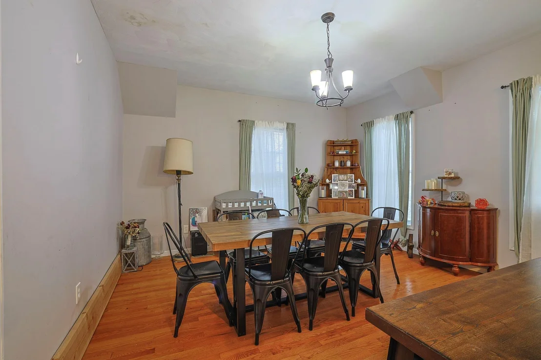 Photo of 13 Wallkill Avenue