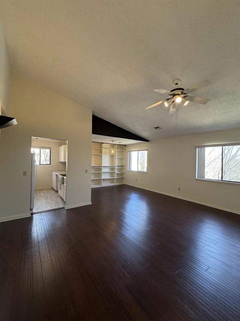 Photo of 3808 Deer Path