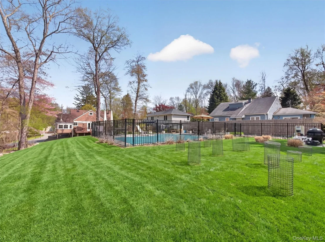 Photo of 98 Greenbush Road