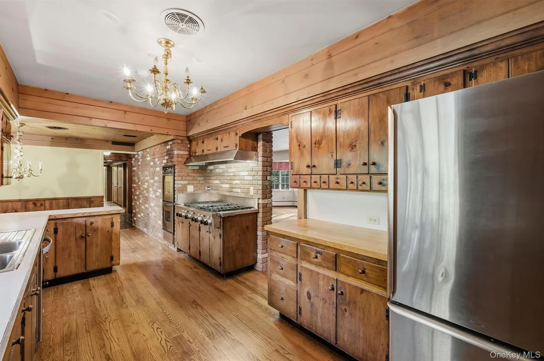 Photo of 17 Whitehouse Avenue