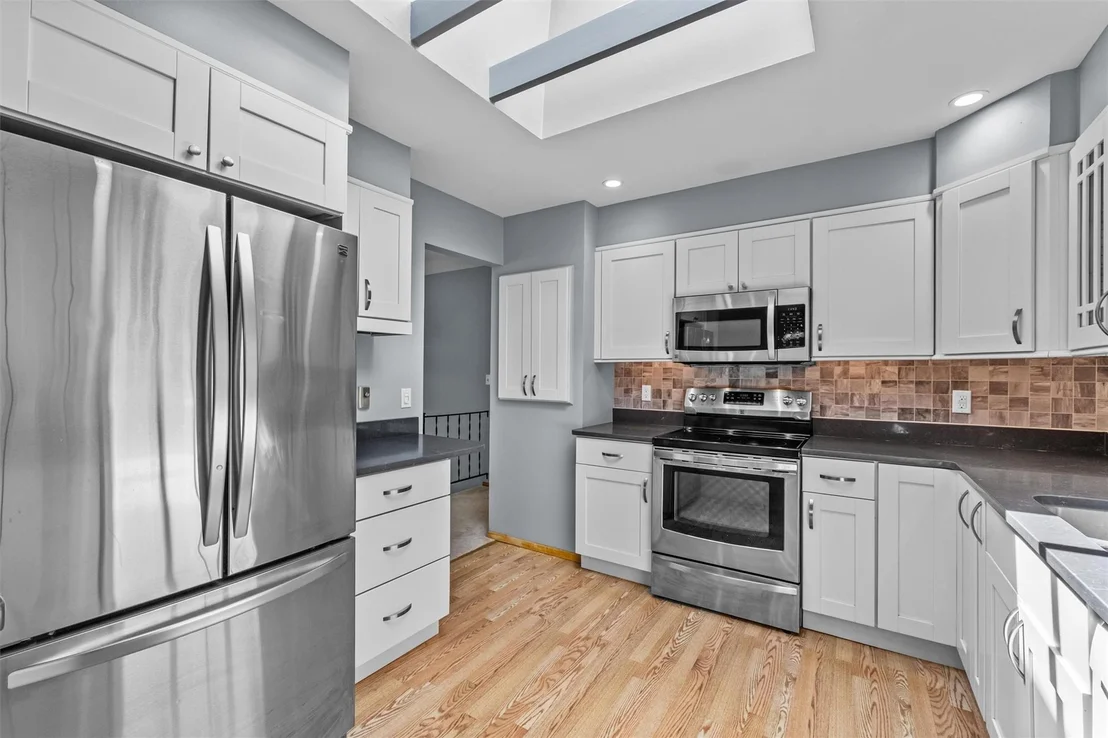Photo of 8 Cameron Lane