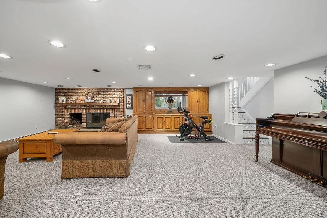 Photo of 1 Cortland Avenue