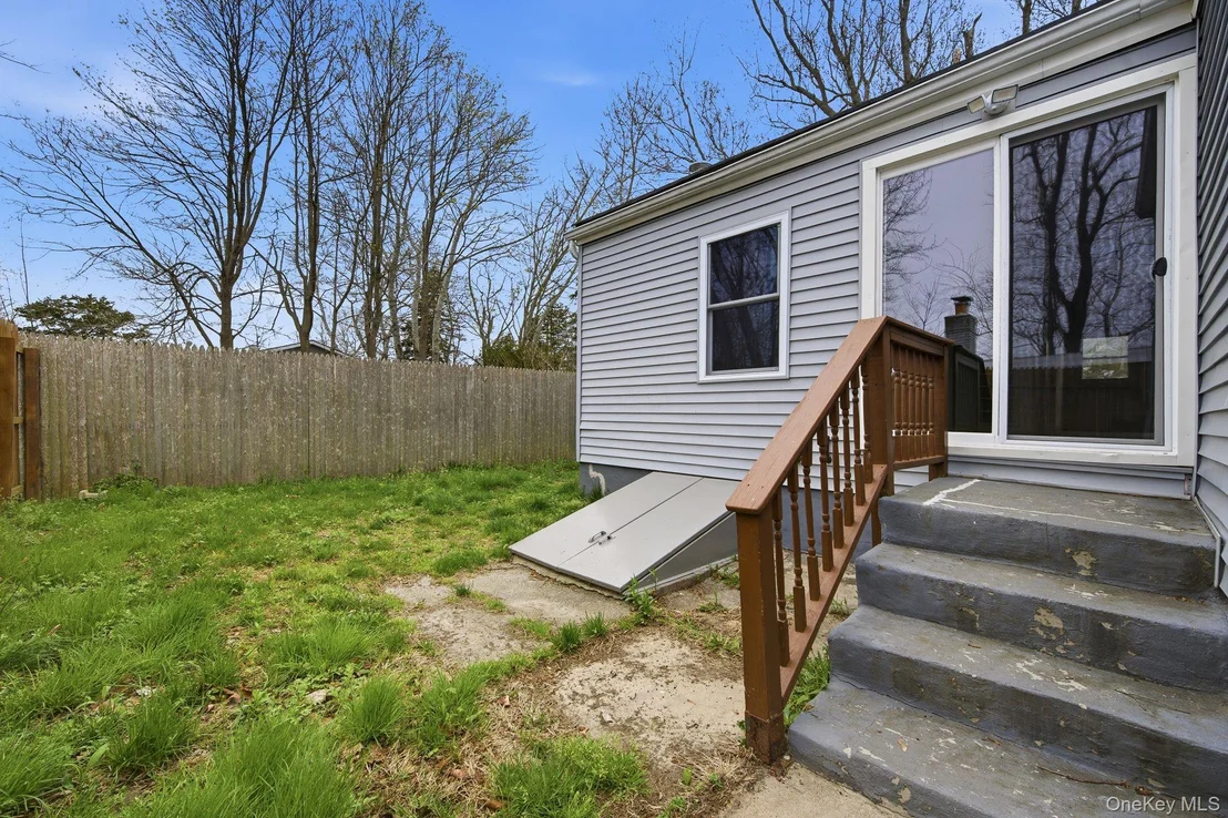 Photo of 36 Edgewater Drive