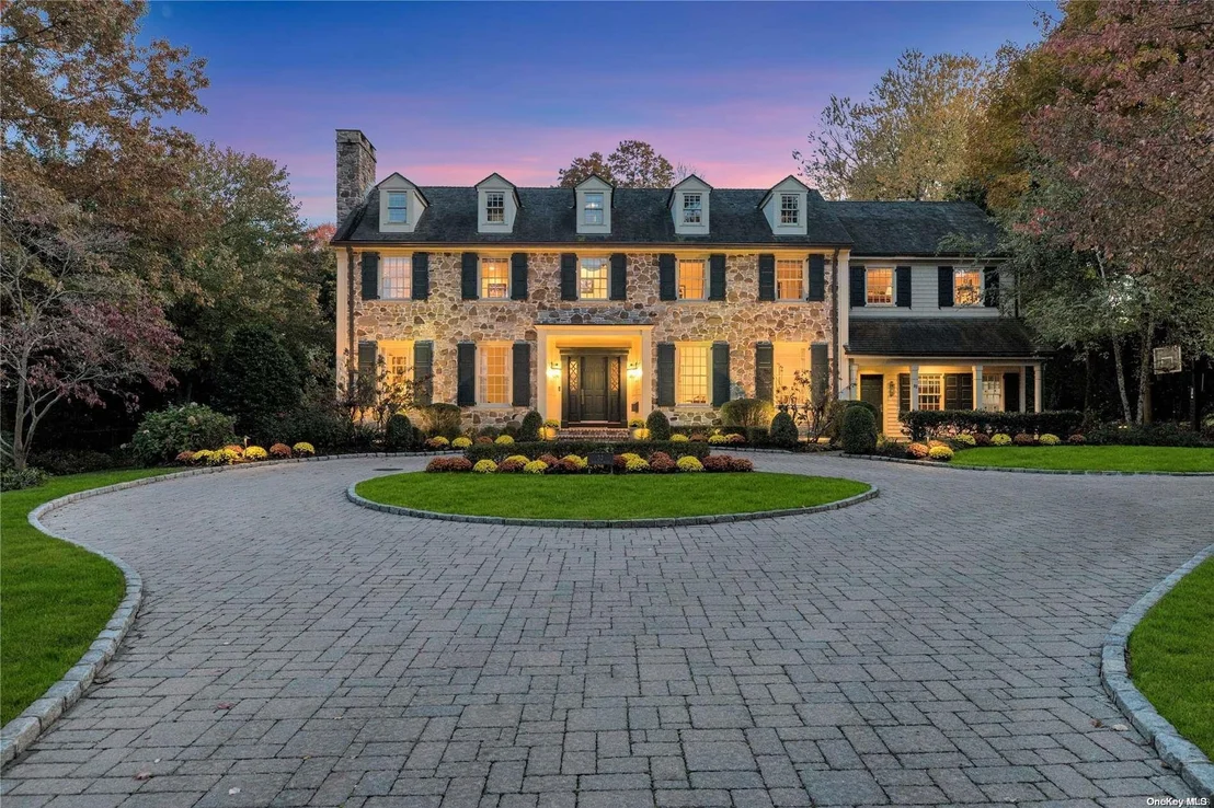 Photo of 32 Heights Road