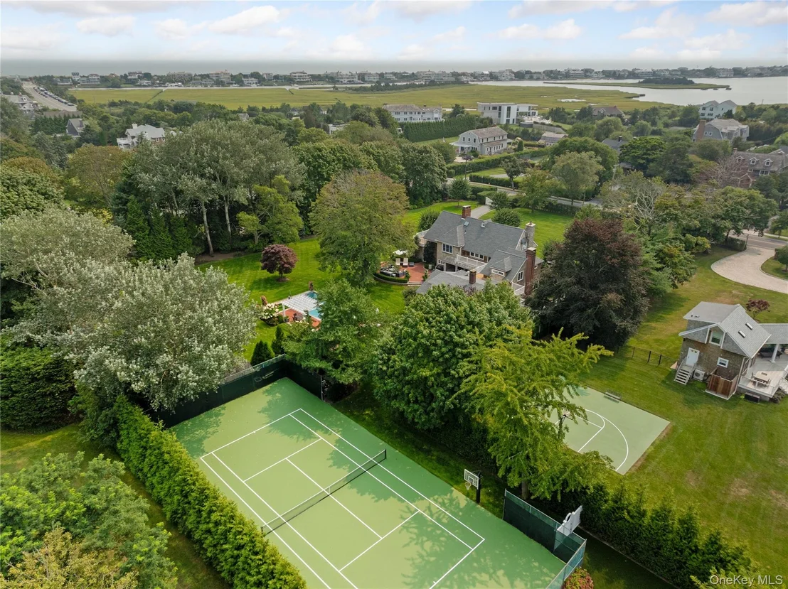 Photo of 92 Beach Lane