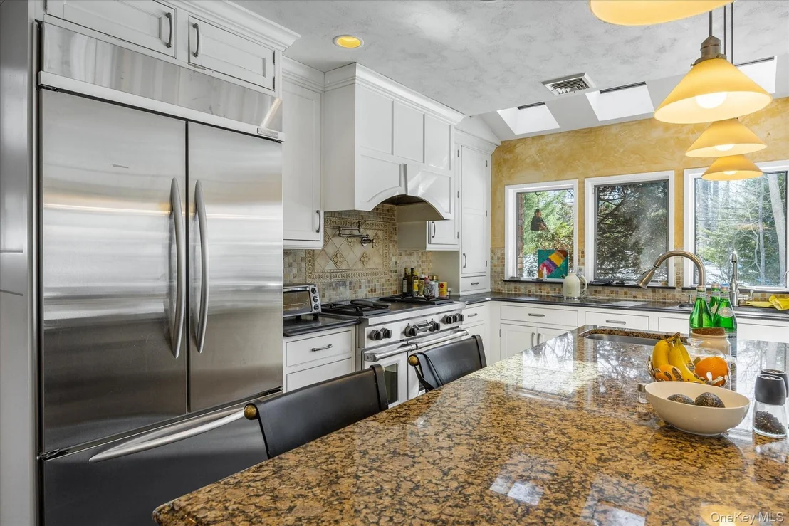 Photo of 20 Henhawk Road