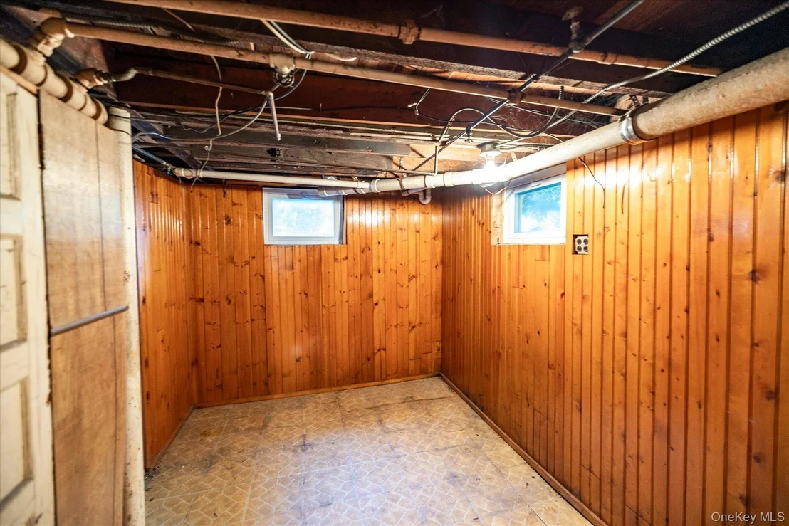 Photo of 2887 Stevens Street