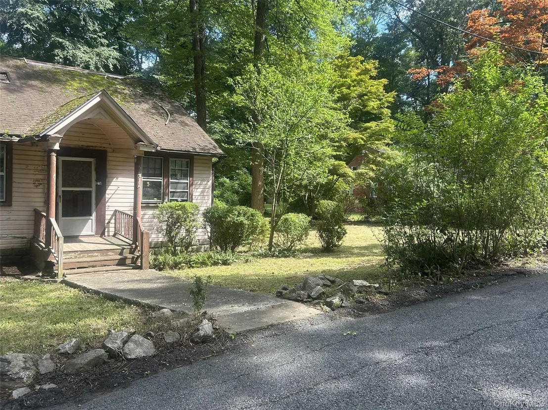 Photo of 214 Walnut Road