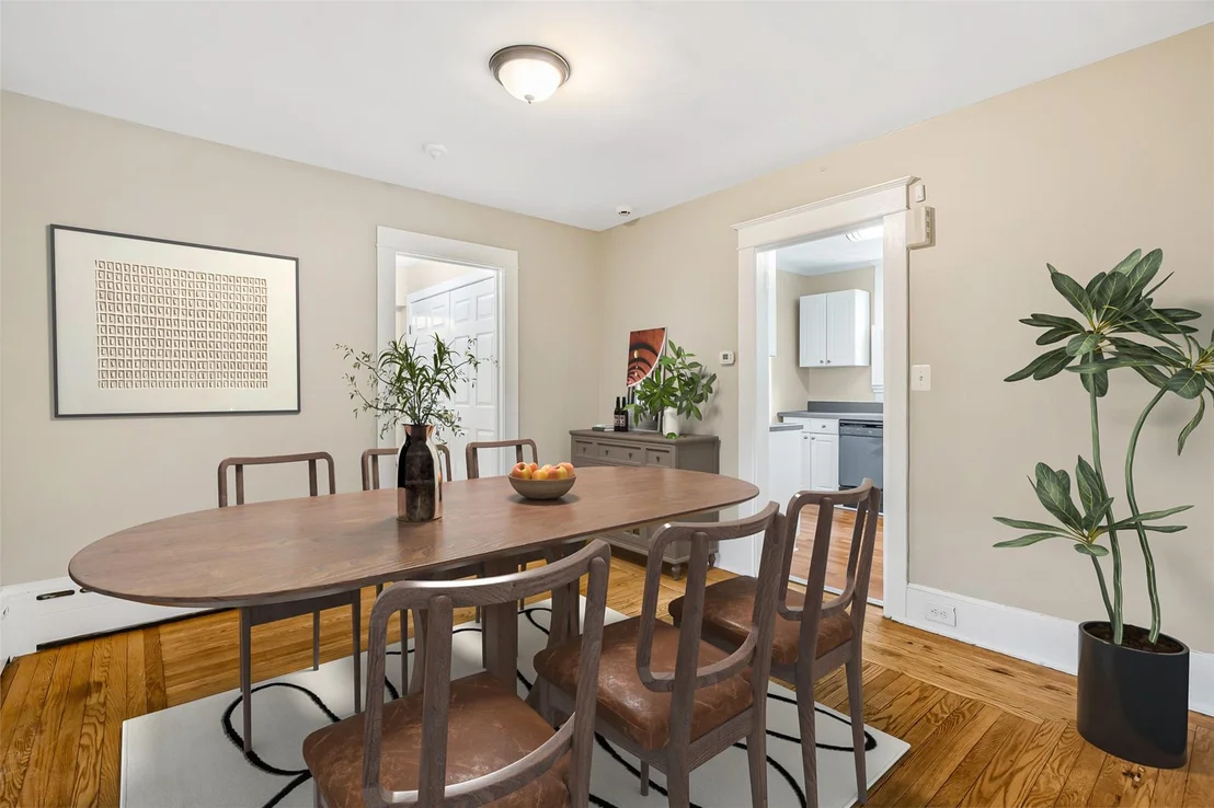 Photo of 33 Center Avenue
