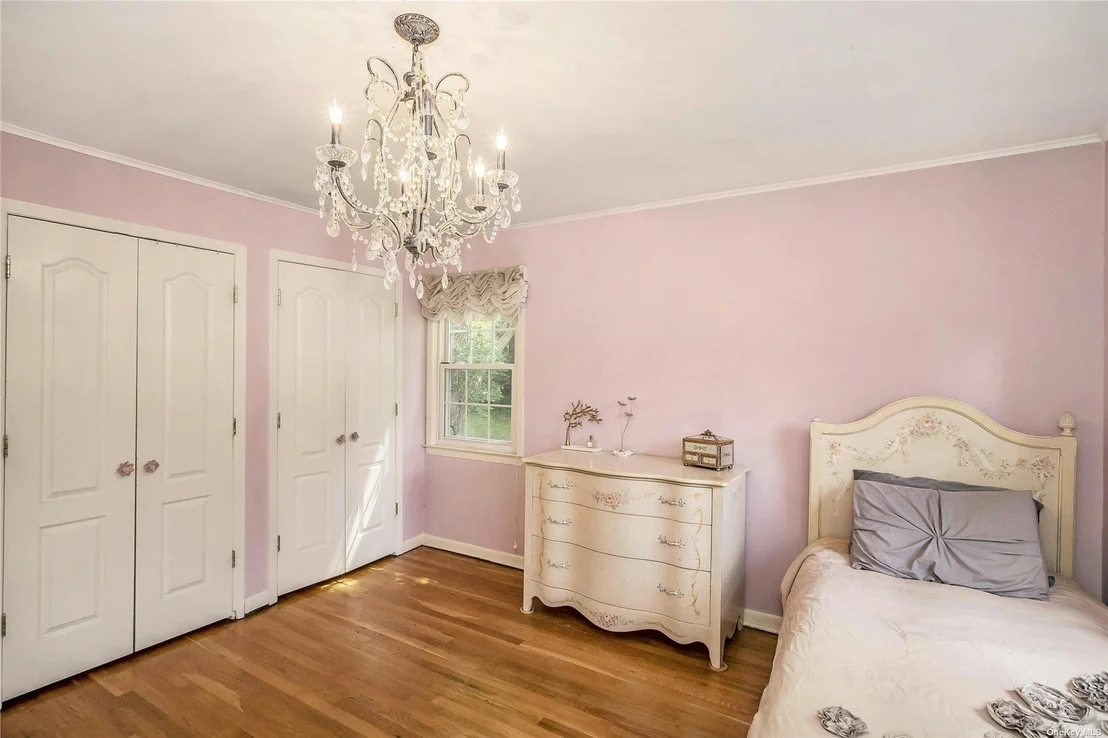 Photo of 100 The Intervale
