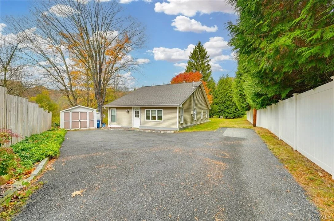Photo of 24 Baldwin Lane
