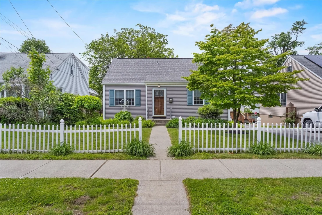 Photo of 7 Wilson Boulevard
