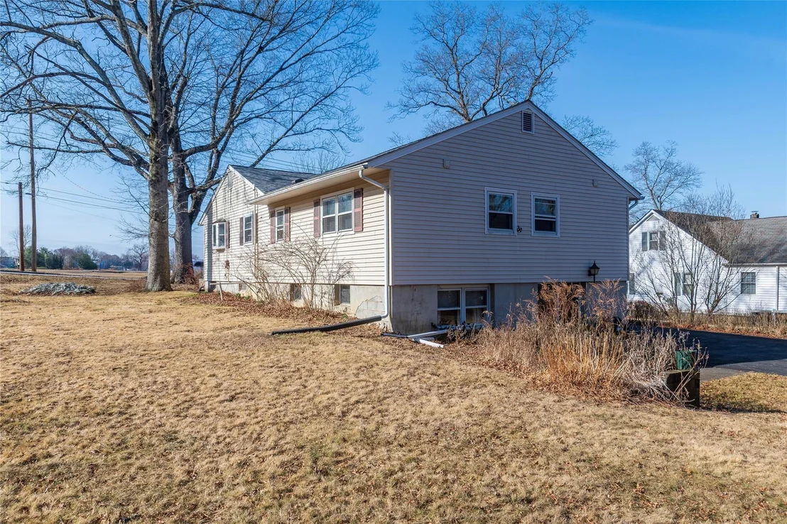 Photo of 3 Bradley Lane