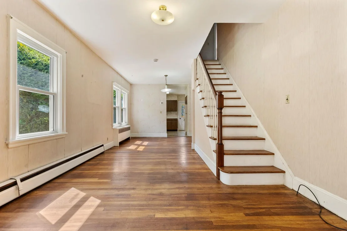 Photo of 98 Westlake Drive