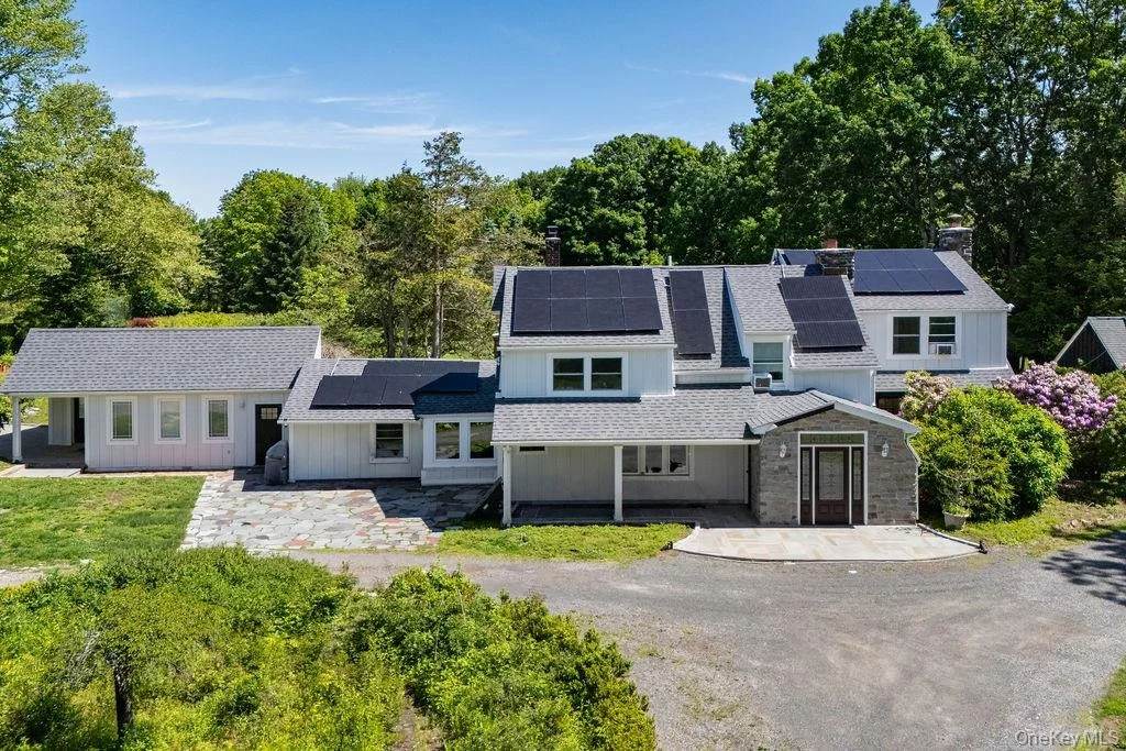 Photo of 51 Pinesbridge Road