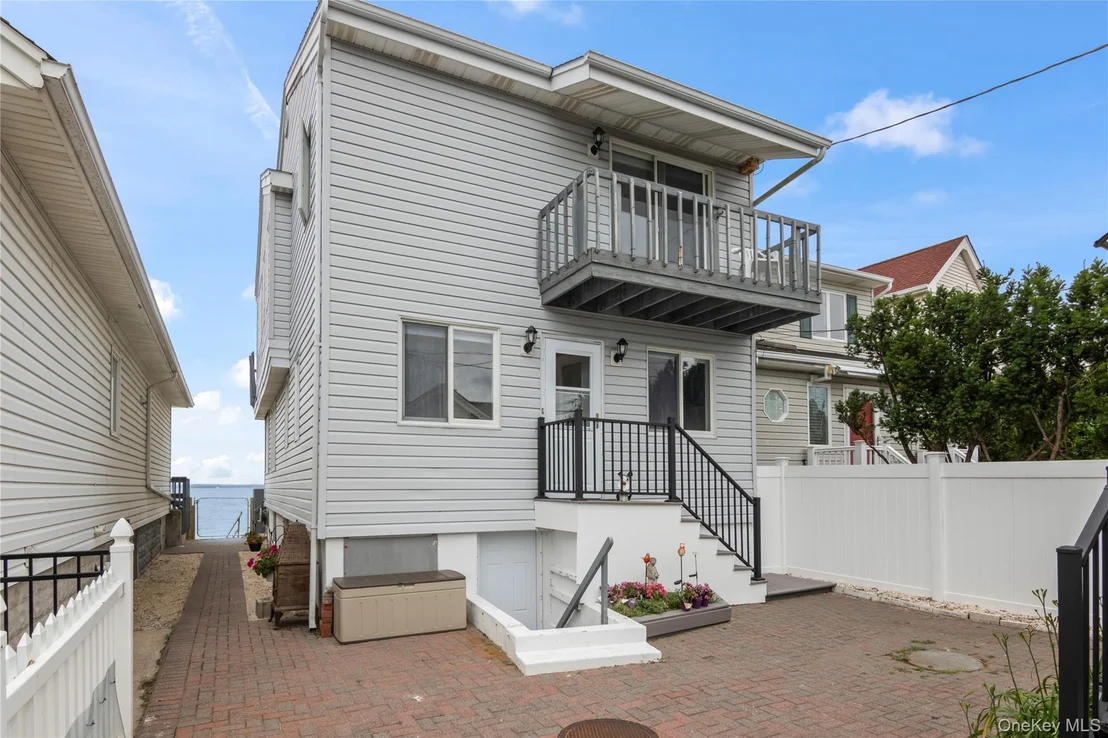 Photo of 19 Pine Lane