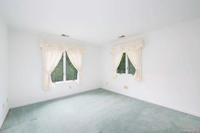 Photo of 7 Fair Oaks Drive