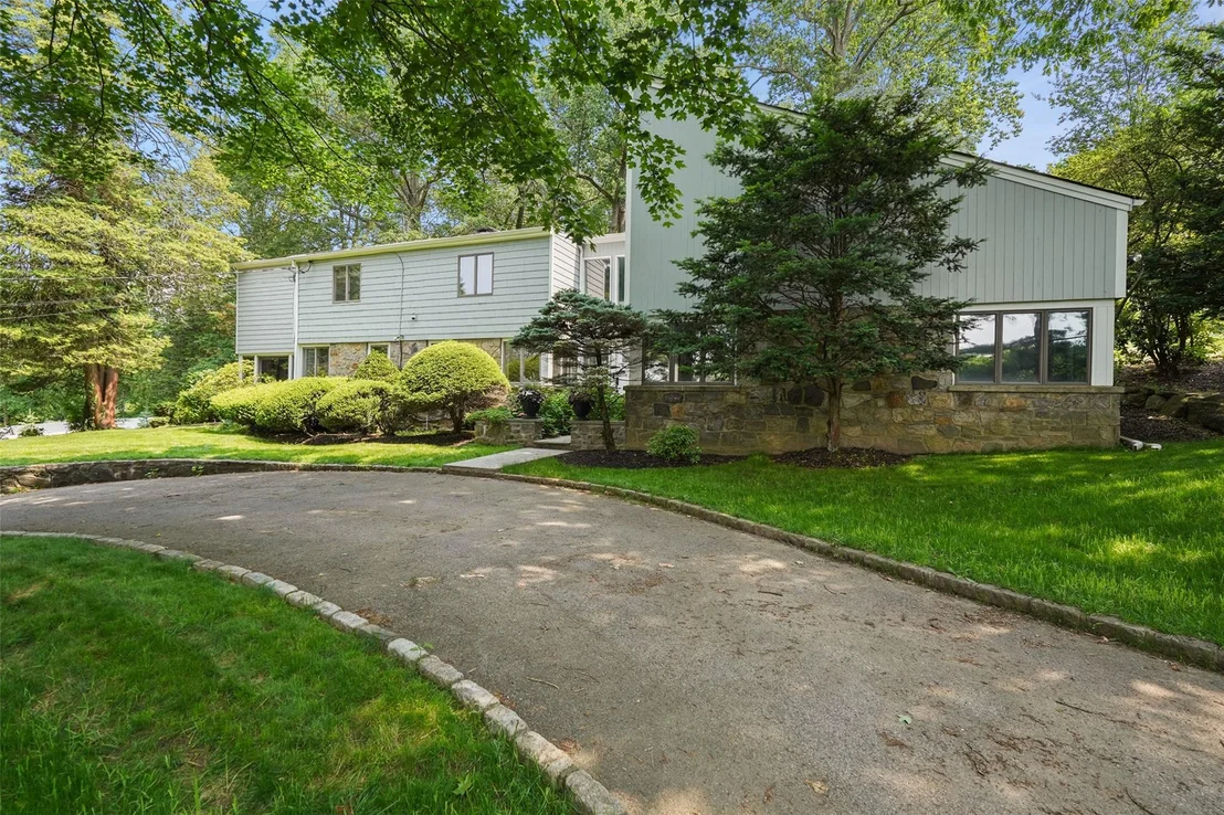 Photo of 85 High Point Road